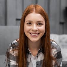 Ella S.